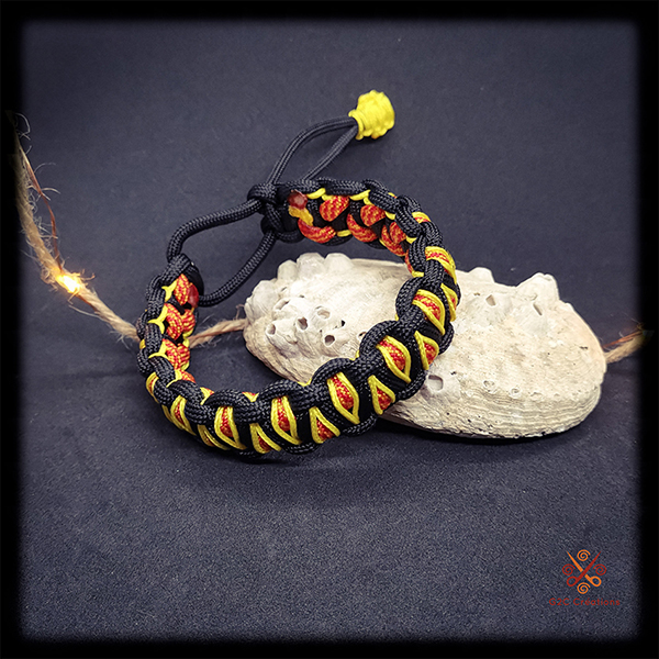 Bracelet paracorde noir, orange et jaune